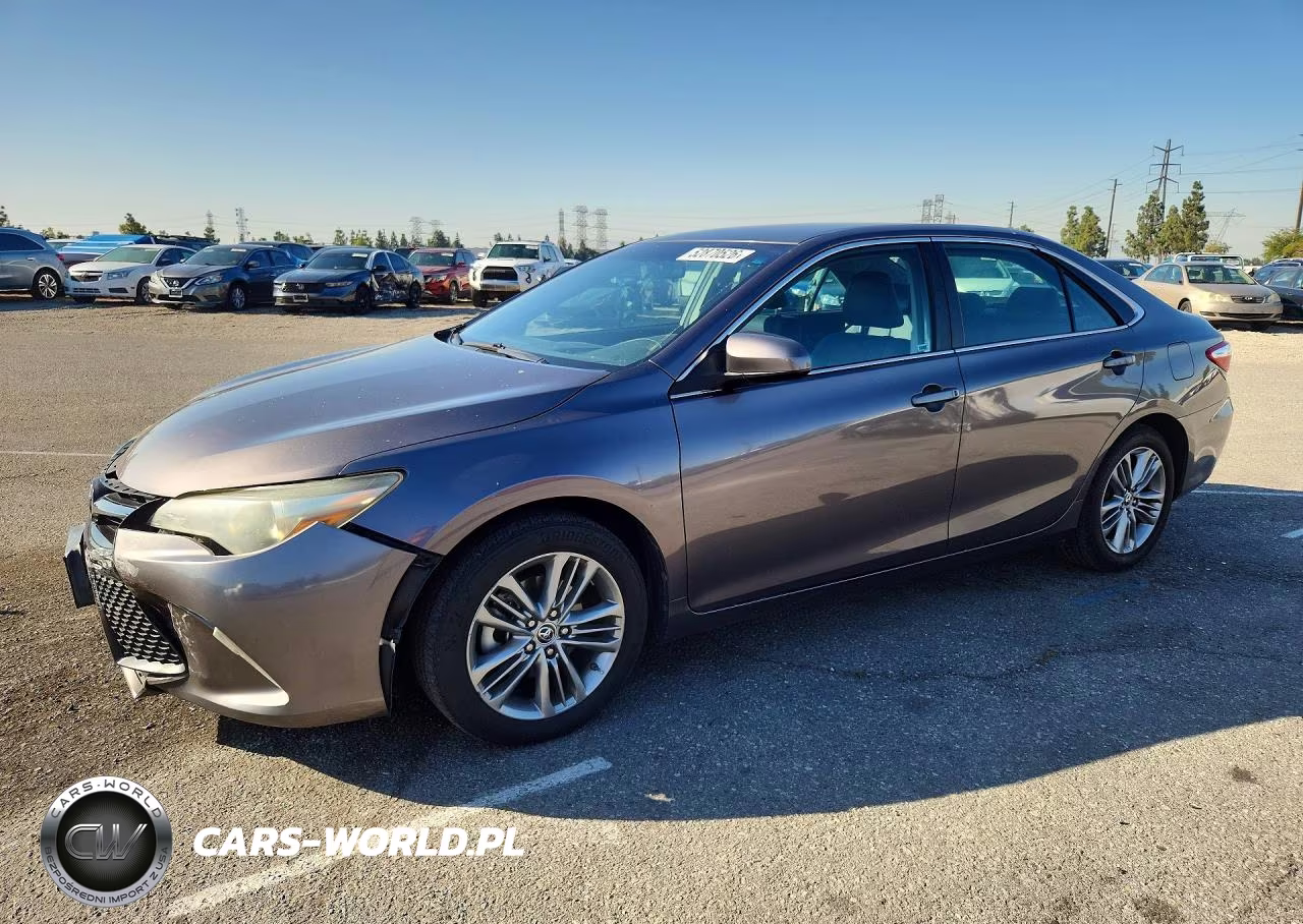 2015 Toyota Camry Se – zdjęcie 1 z 12