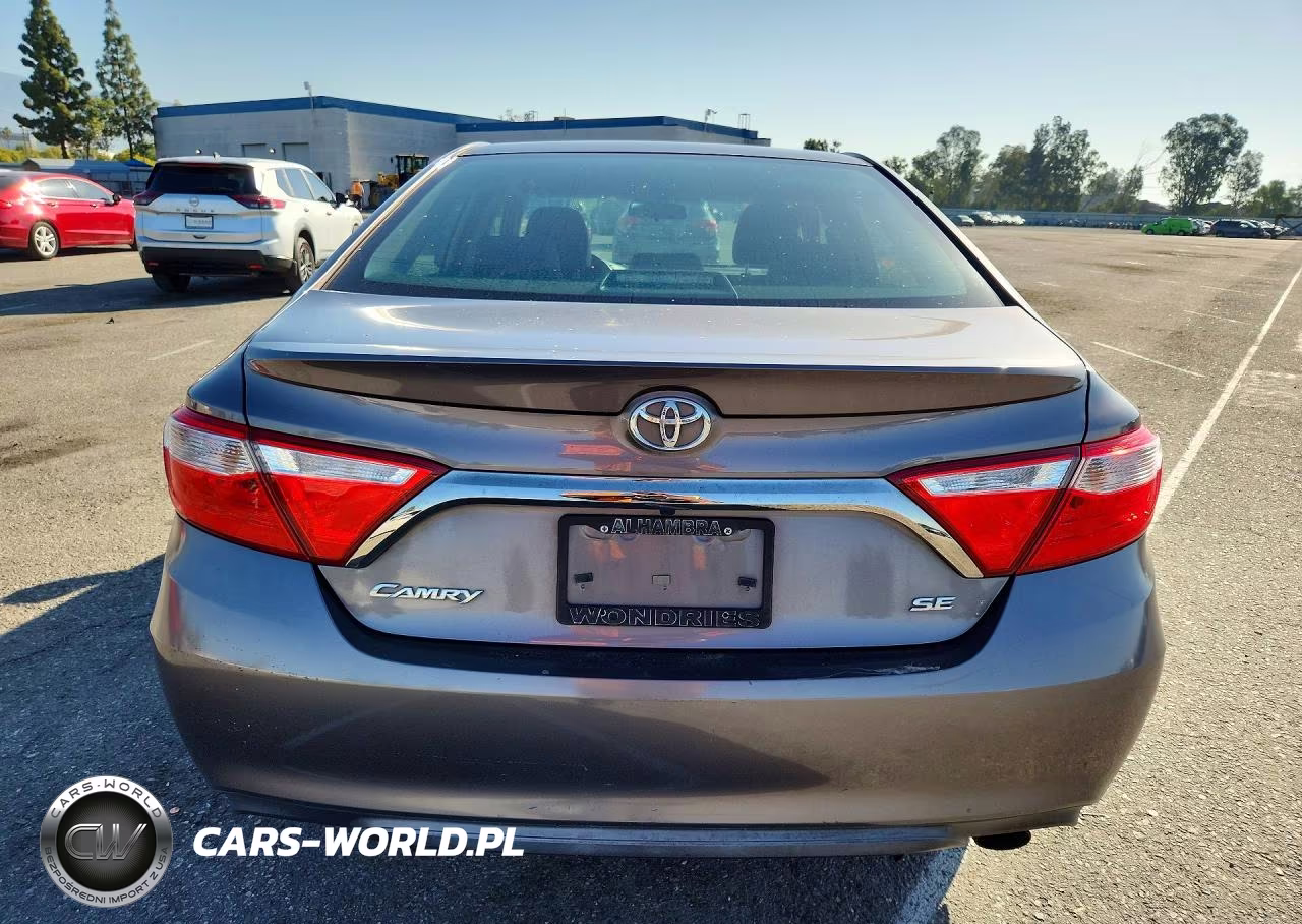 2015 Toyota Camry Se VIN:4T1BF1FK3FU062236 - 6