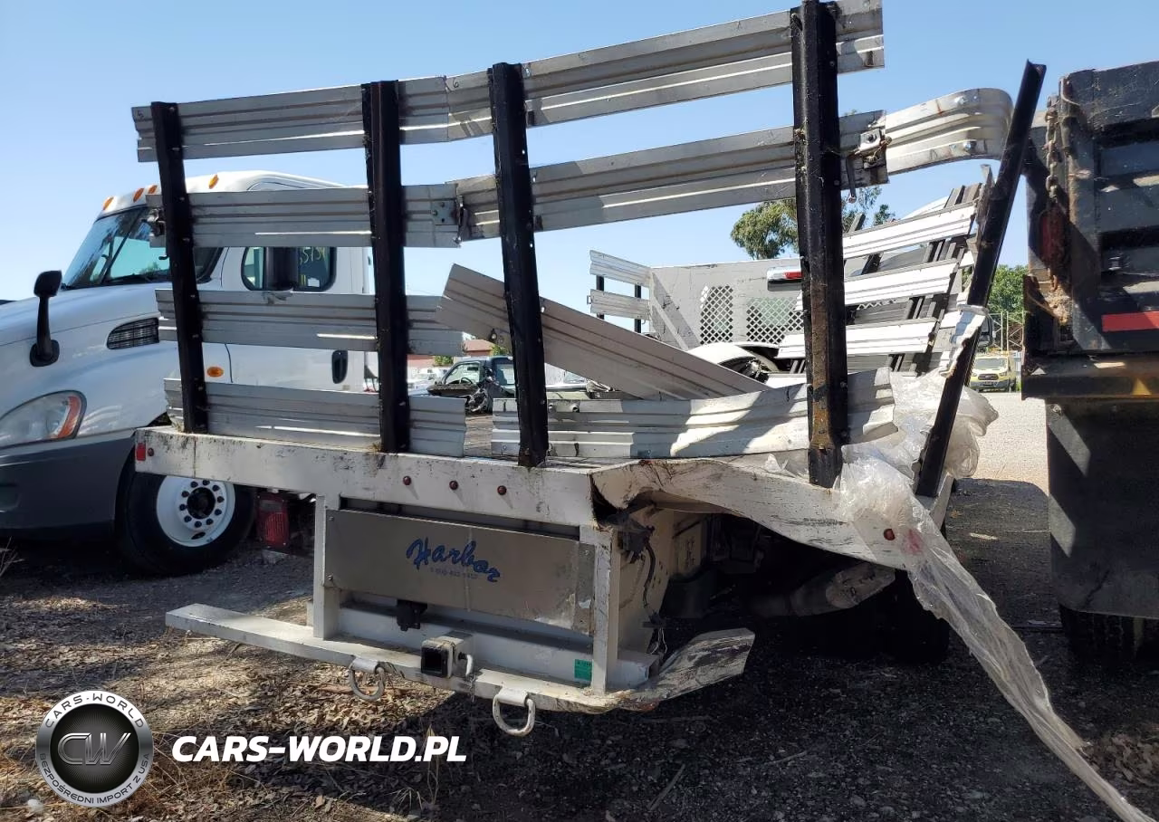 2019 Ford F550 Super Duty VIN:1FDUF5GT6KDA14134 - 3