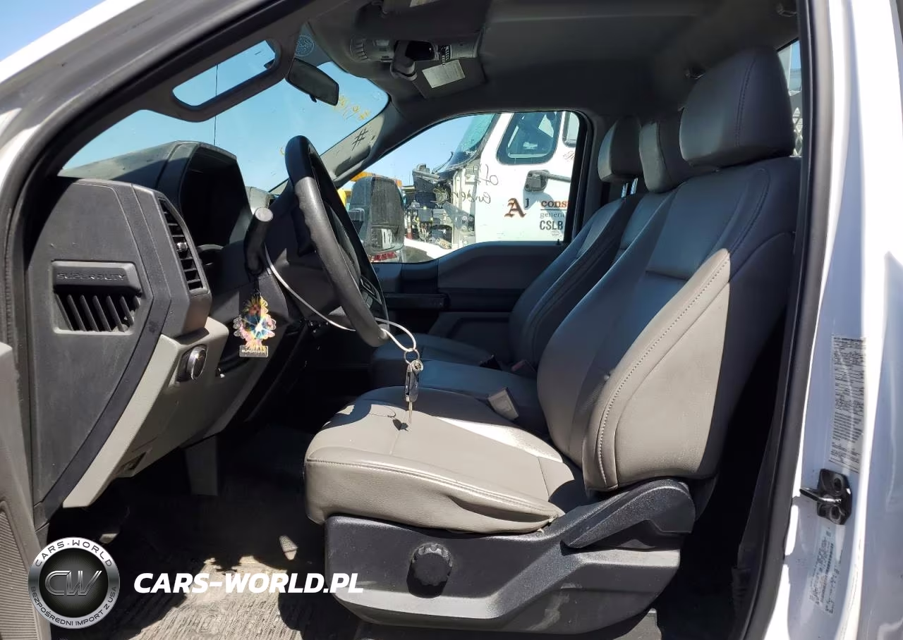2019 Ford F550 Super Duty VIN:1FDUF5GT6KDA14134 - 7