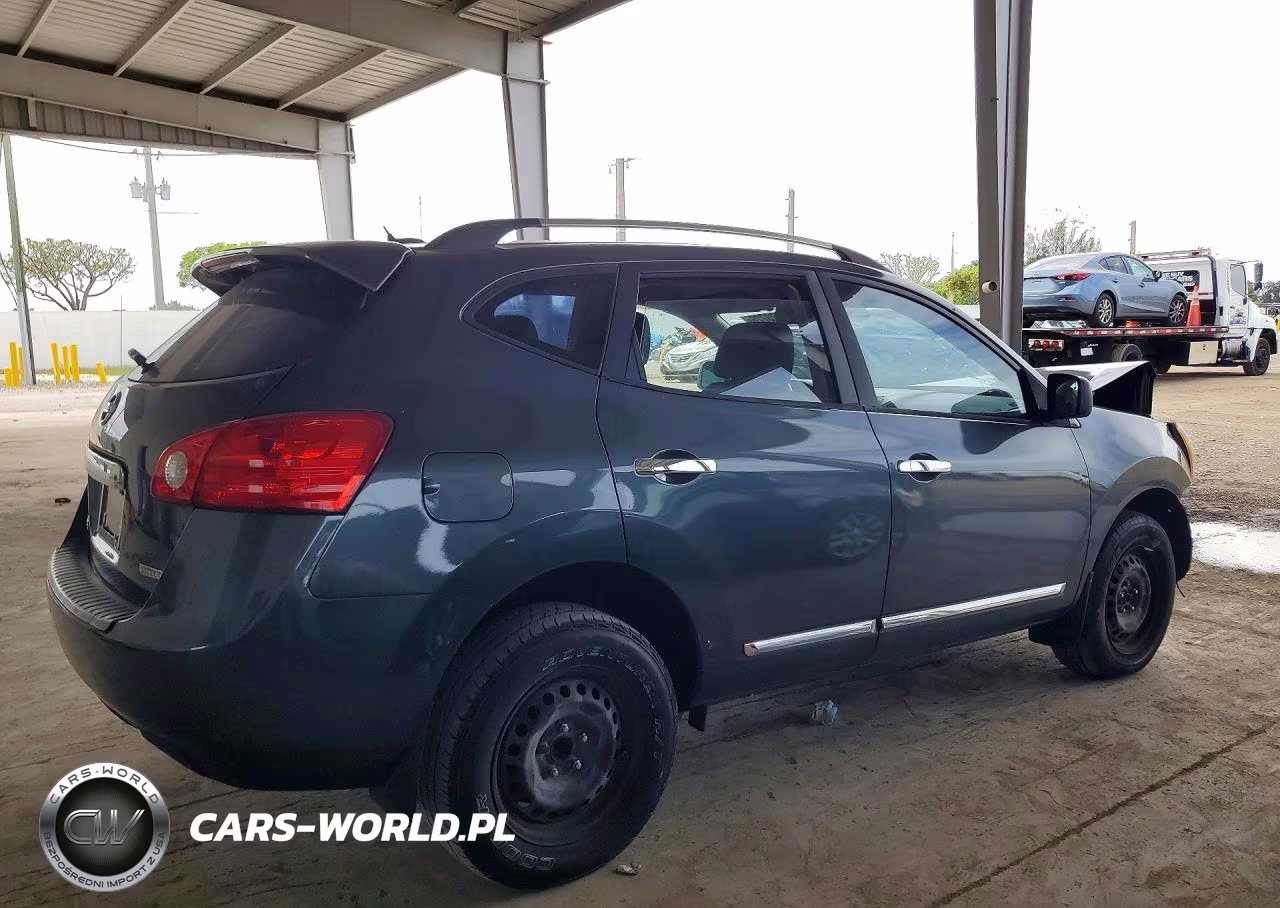2014 Nissan Rogue Select S VIN:JN8AS5MTXEW609847 - 3