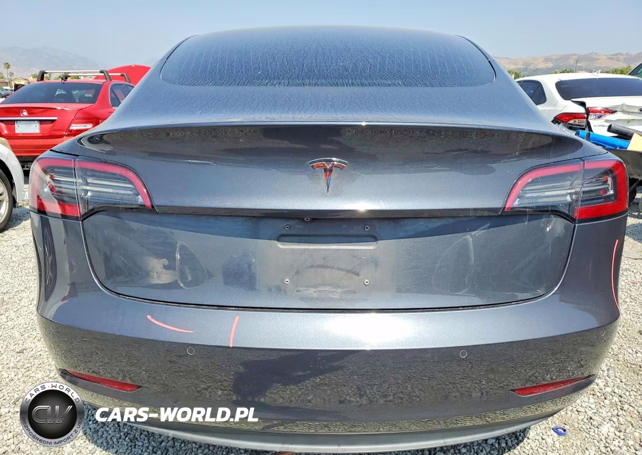 2018 Tesla Model 3 VIN:5YJ3E1EA4JF045418 - 6