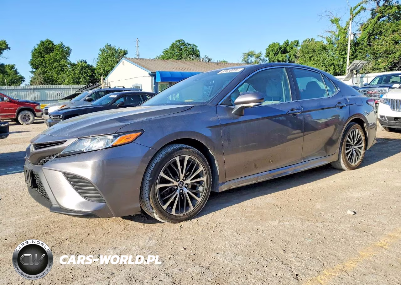 2018 Toyota Camry Se – zdjęcie 1 z 12
