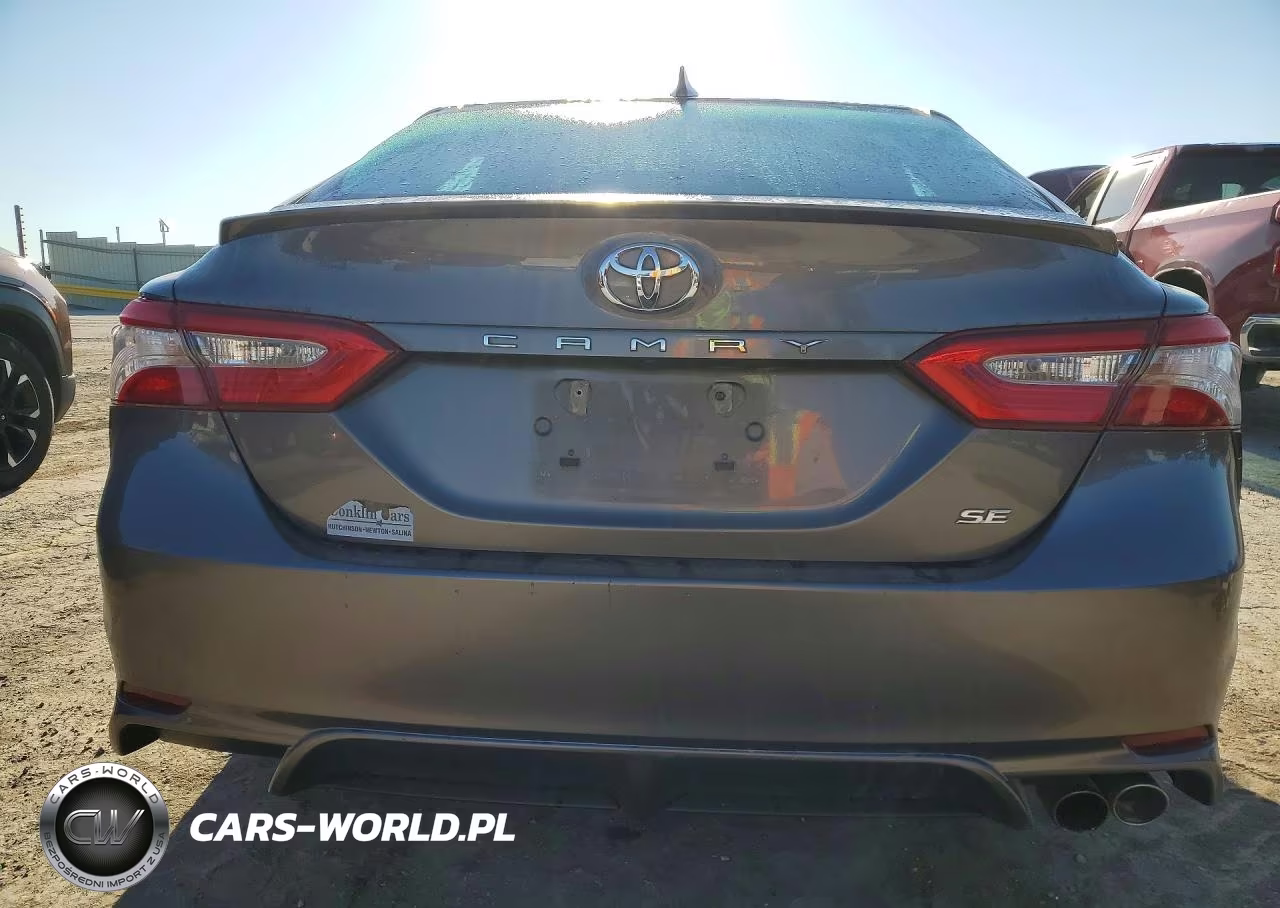2018 Toyota Camry Se VIN:4T1B11HK1JU558060 - 6