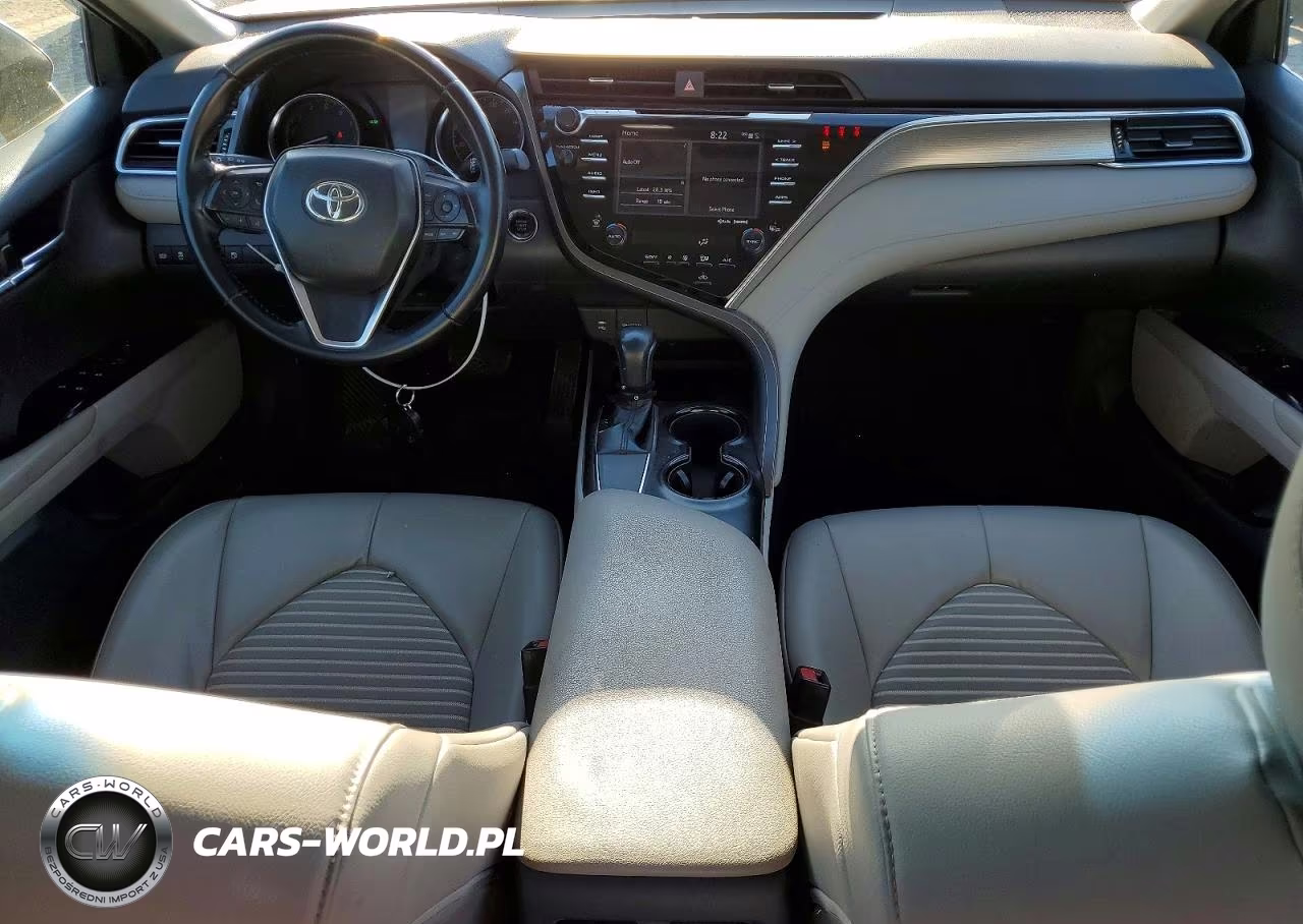 2018 Toyota Camry Se VIN:4T1B11HK1JU558060 - 8