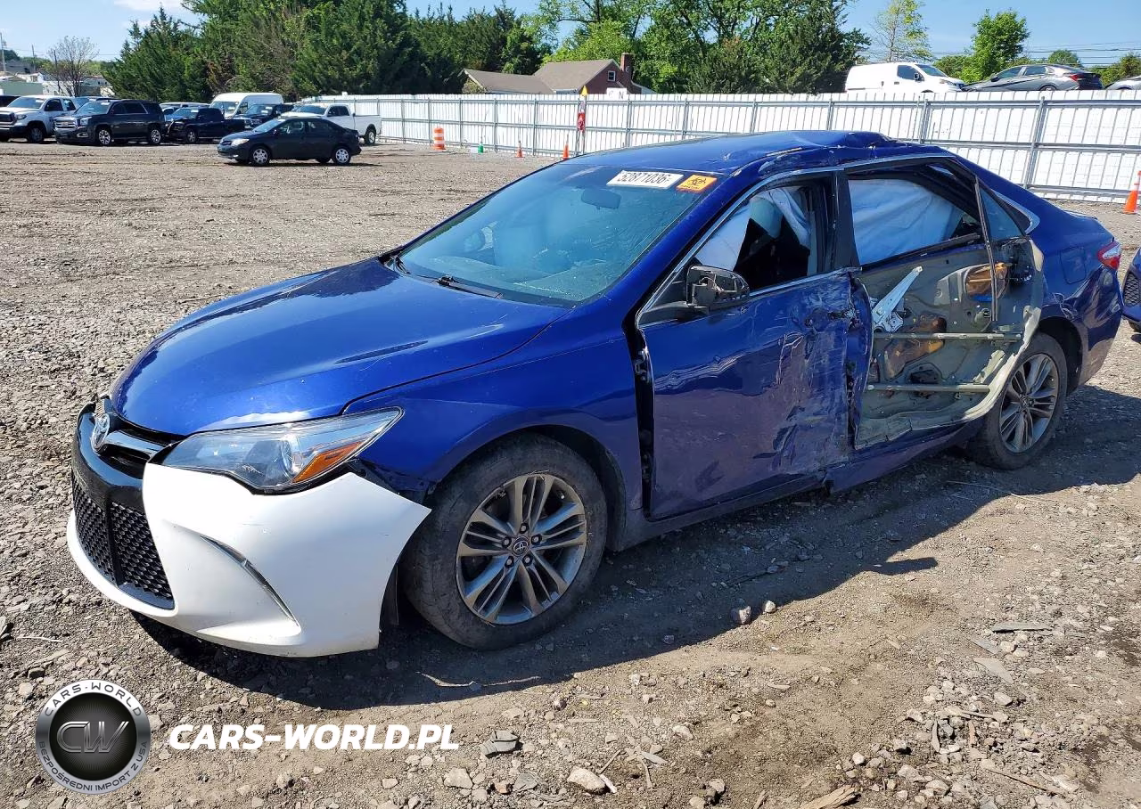 2015 Toyota Camry Se – zdjęcie 1 z 12