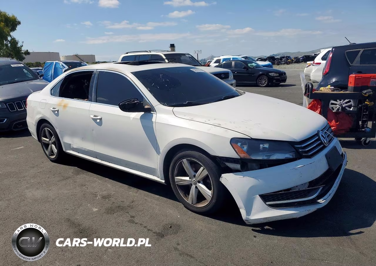 2012 Volkswagen Passat Se VIN:1VWBP7A37CC097638 - 4