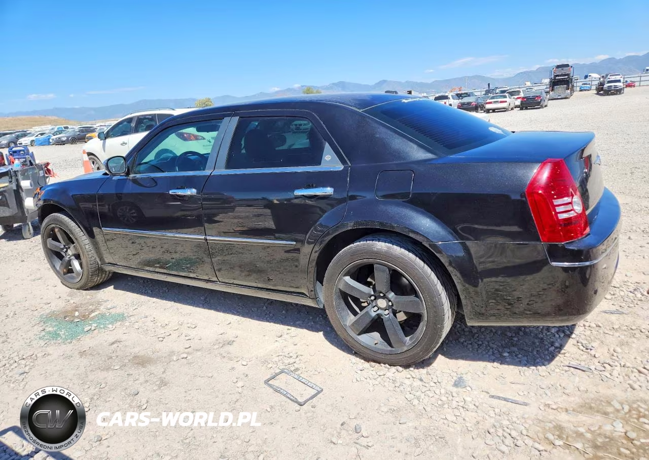2010 Chrysler 300 Touring VIN:2C3CA5CV4AH185587 - 2