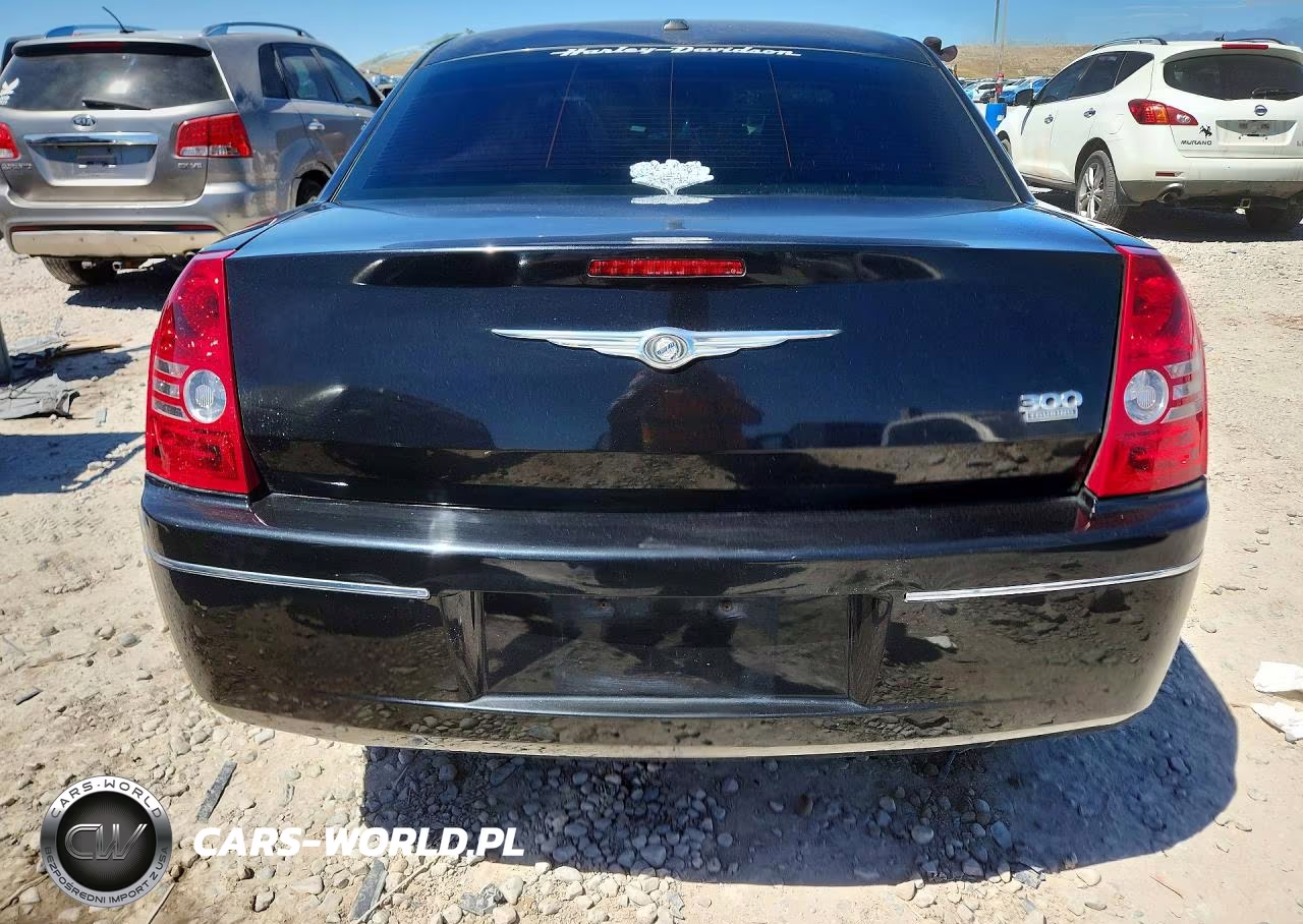 2010 Chrysler 300 Touring VIN:2C3CA5CV4AH185587 - 6