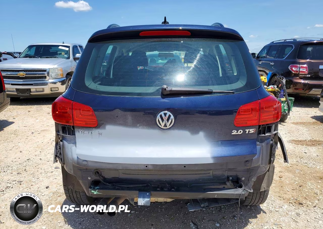 2015 Volkswagen Tiguan S VIN:WVGAV7AX7FW612028 - 6