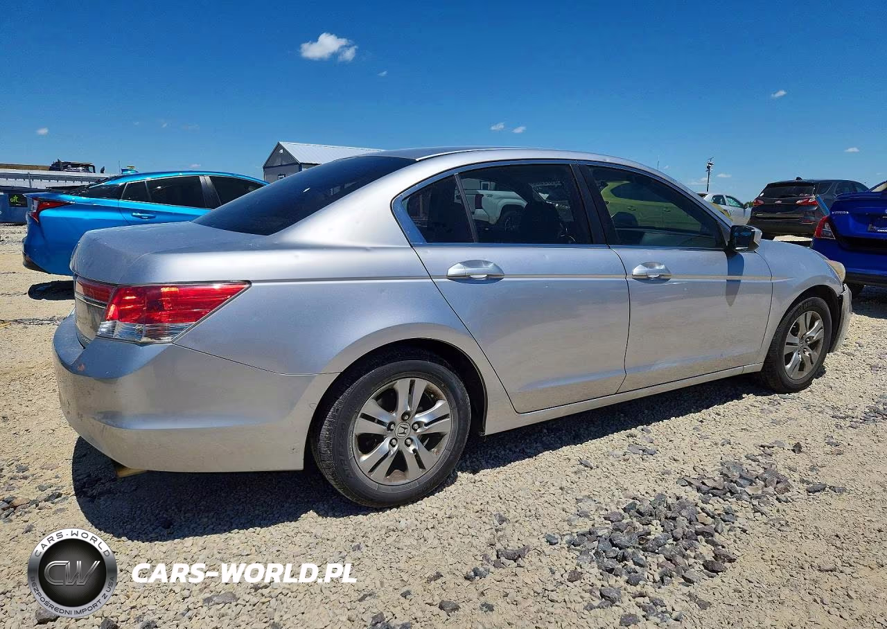 2011 Honda Accord Se VIN:1HGCP2F64BA121936 - 3