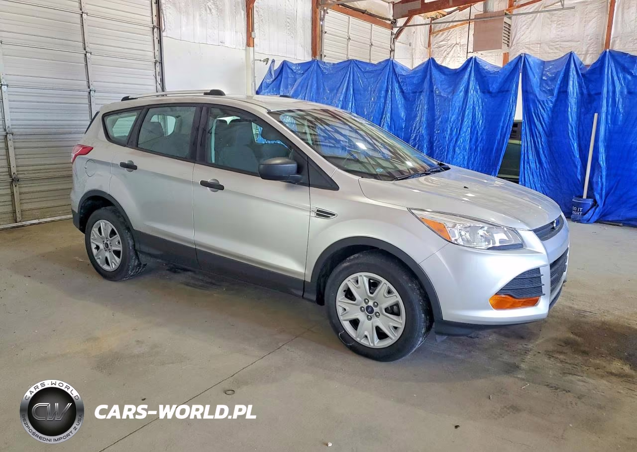 2016 Ford Escape S VIN:1FMCU0F76GUC76588 - 4