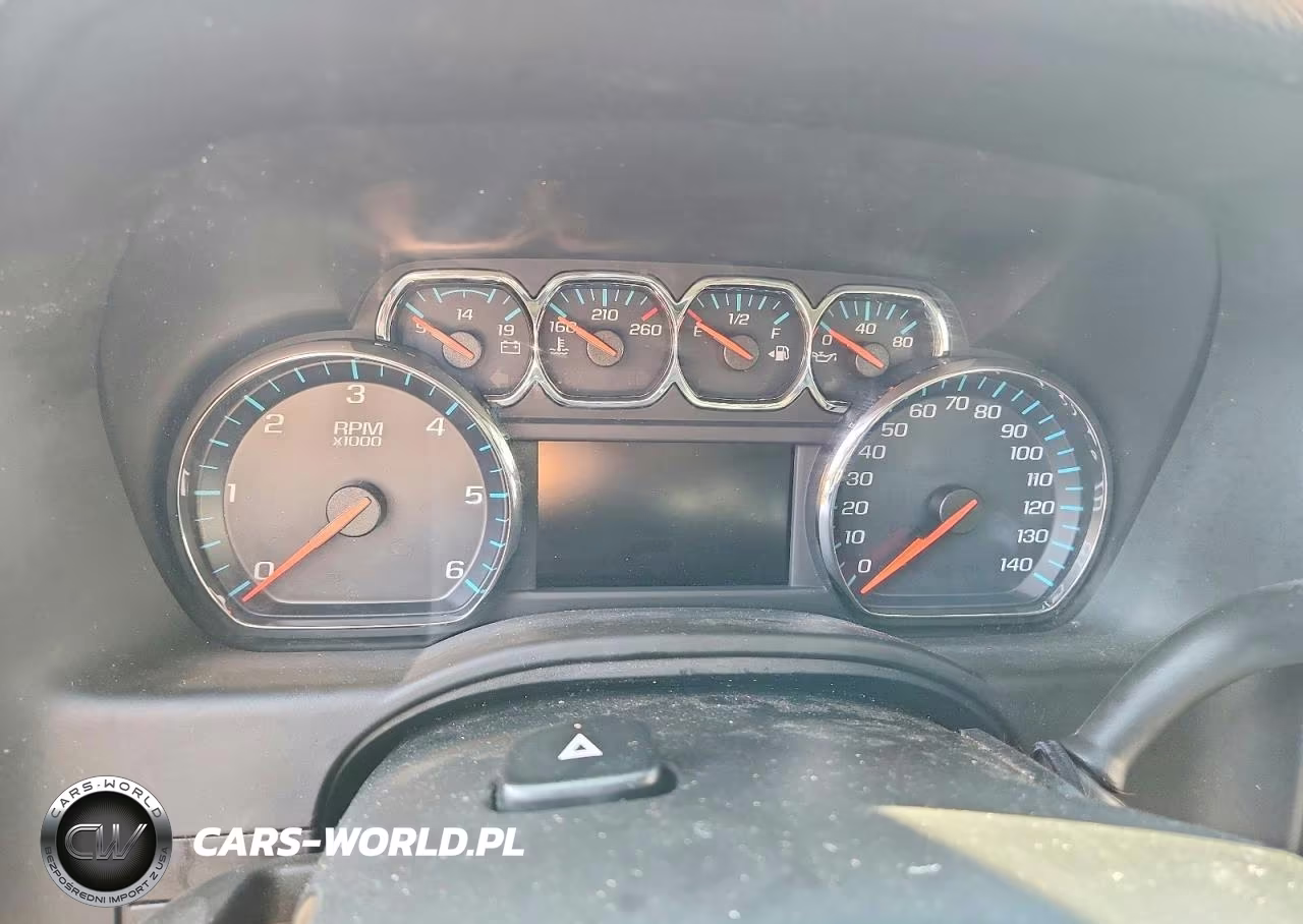 2020 Chevrolet Suburban C1500 Lt VIN:1GNSCHKC7LR213735 - 9