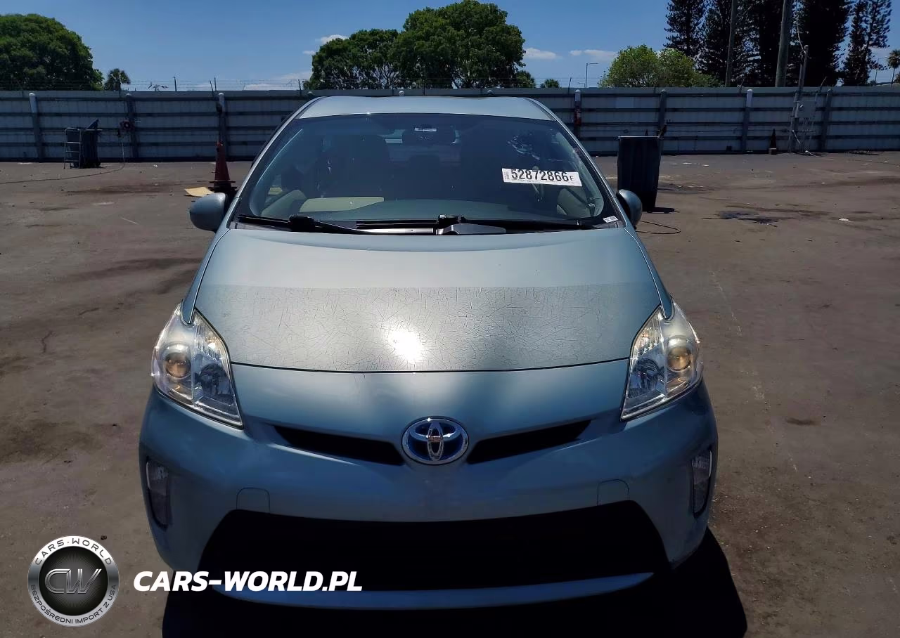 2013 Toyota Prius Three VIN:JTDKN3DU9D1733866 - 5