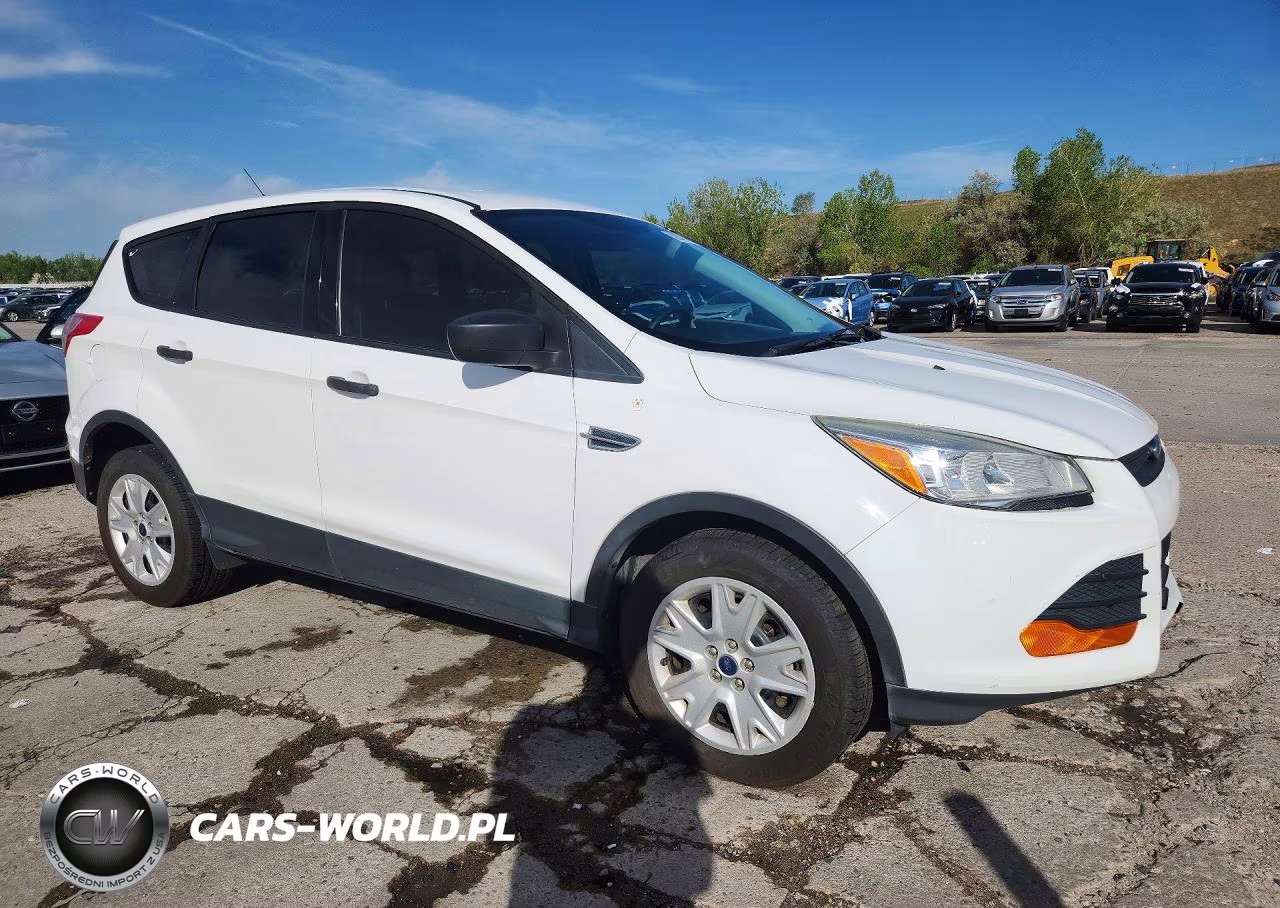 2013 Ford Escape S VIN:1FMCU0F71DUD69448 - 4
