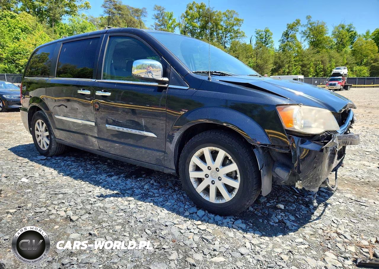 2012 Chrysler Town & Country Touring L VIN:2C4RC1CG9CR134769 - 4