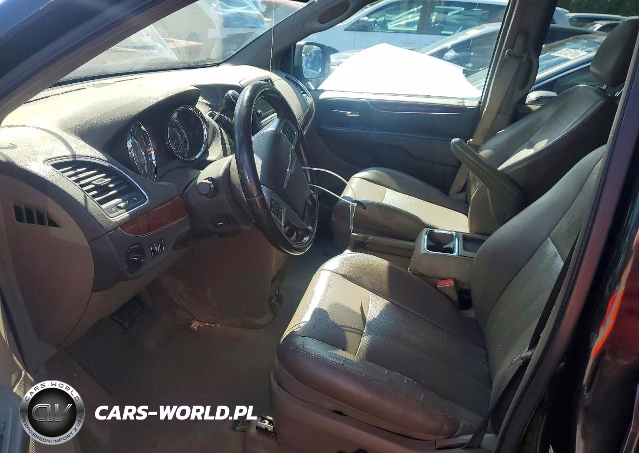 2012 Chrysler Town & Country Touring L VIN:2C4RC1CG9CR134769 - 7