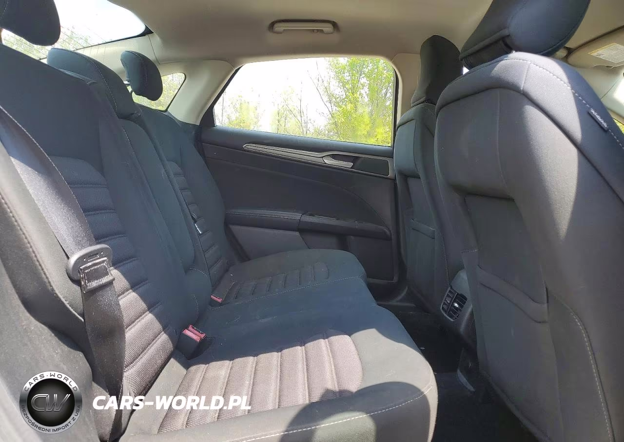 2017 Ford Fusion Se VIN:3FA6P0H76HR206061 - 10