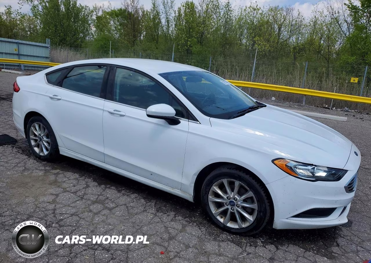 2017 Ford Fusion Se VIN:3FA6P0H76HR206061 - 4
