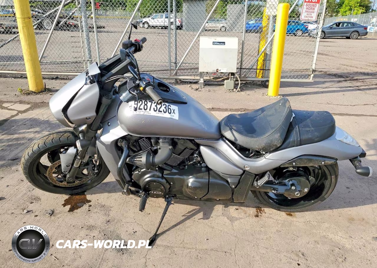 2017 Suzuki Vzr1800 VIN:JS1VY53A4H2100693 - 3