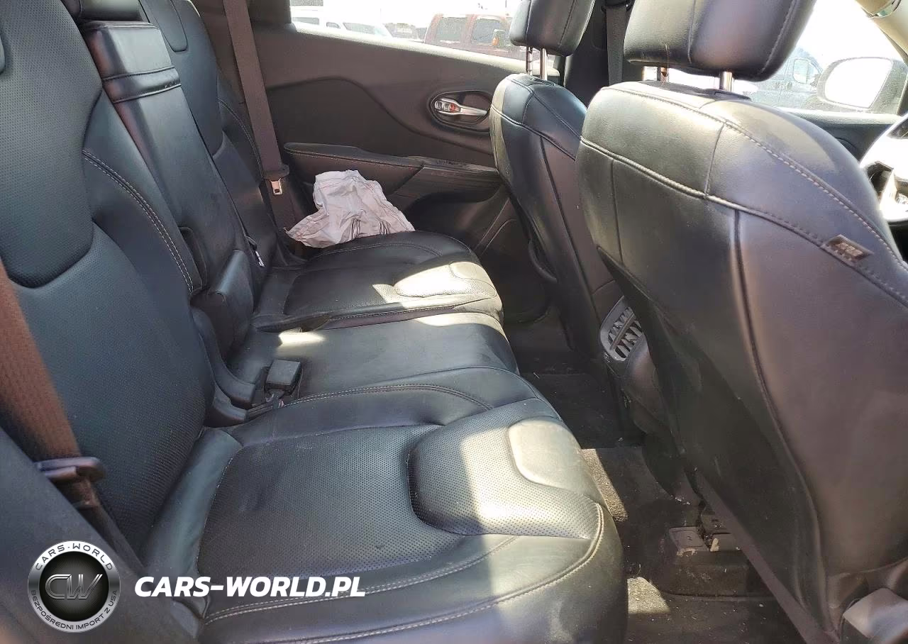 2015 Jeep Cherokee Limited VIN:1C4PJLDS4FW598222 - 11