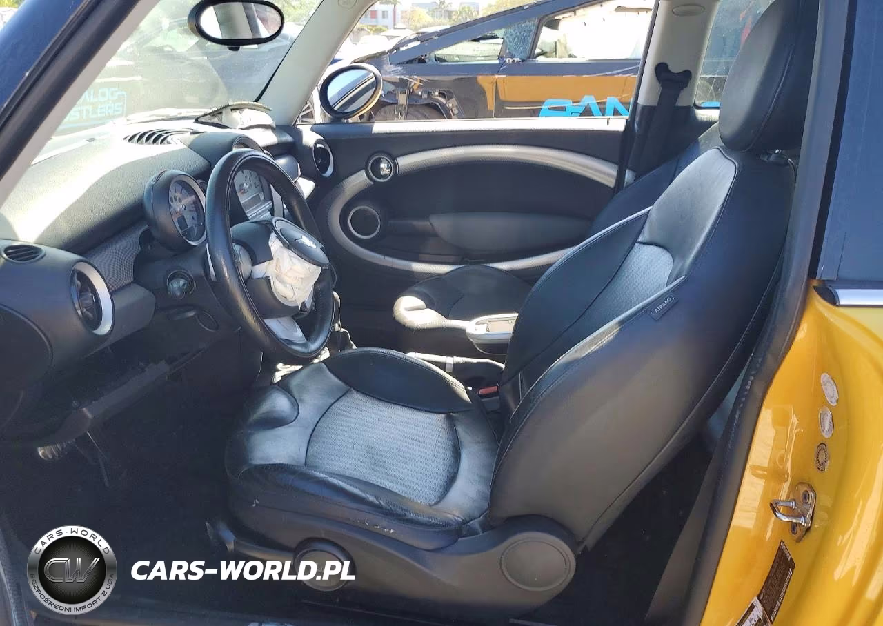2009 Mini Cooper S VIN:WMWMF73599TW82904 - 7