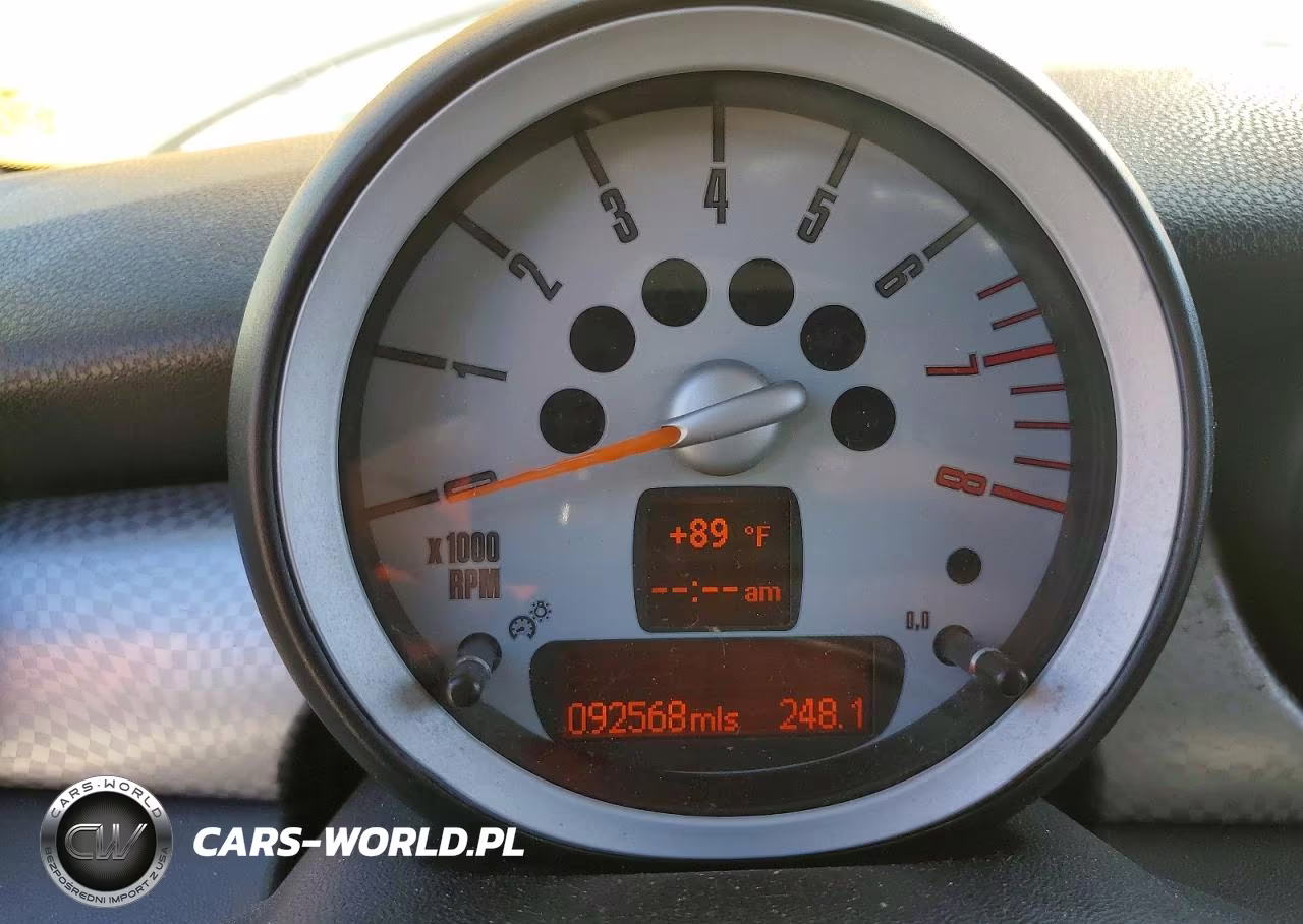 2009 Mini Cooper S VIN:WMWMF73599TW82904 - 9