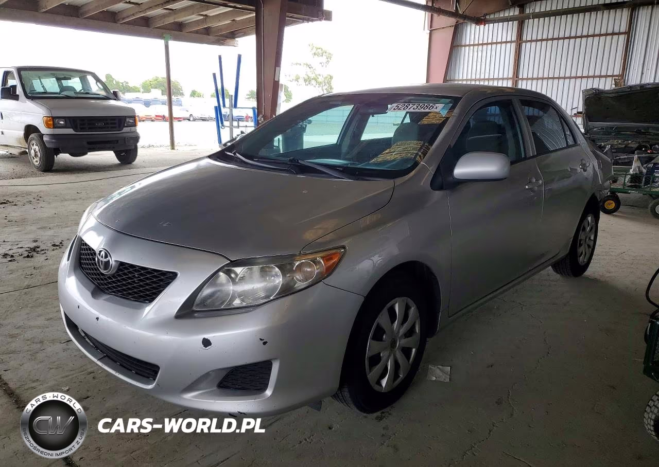2010 Toyota Corolla Le – zdjęcie 1 z 12