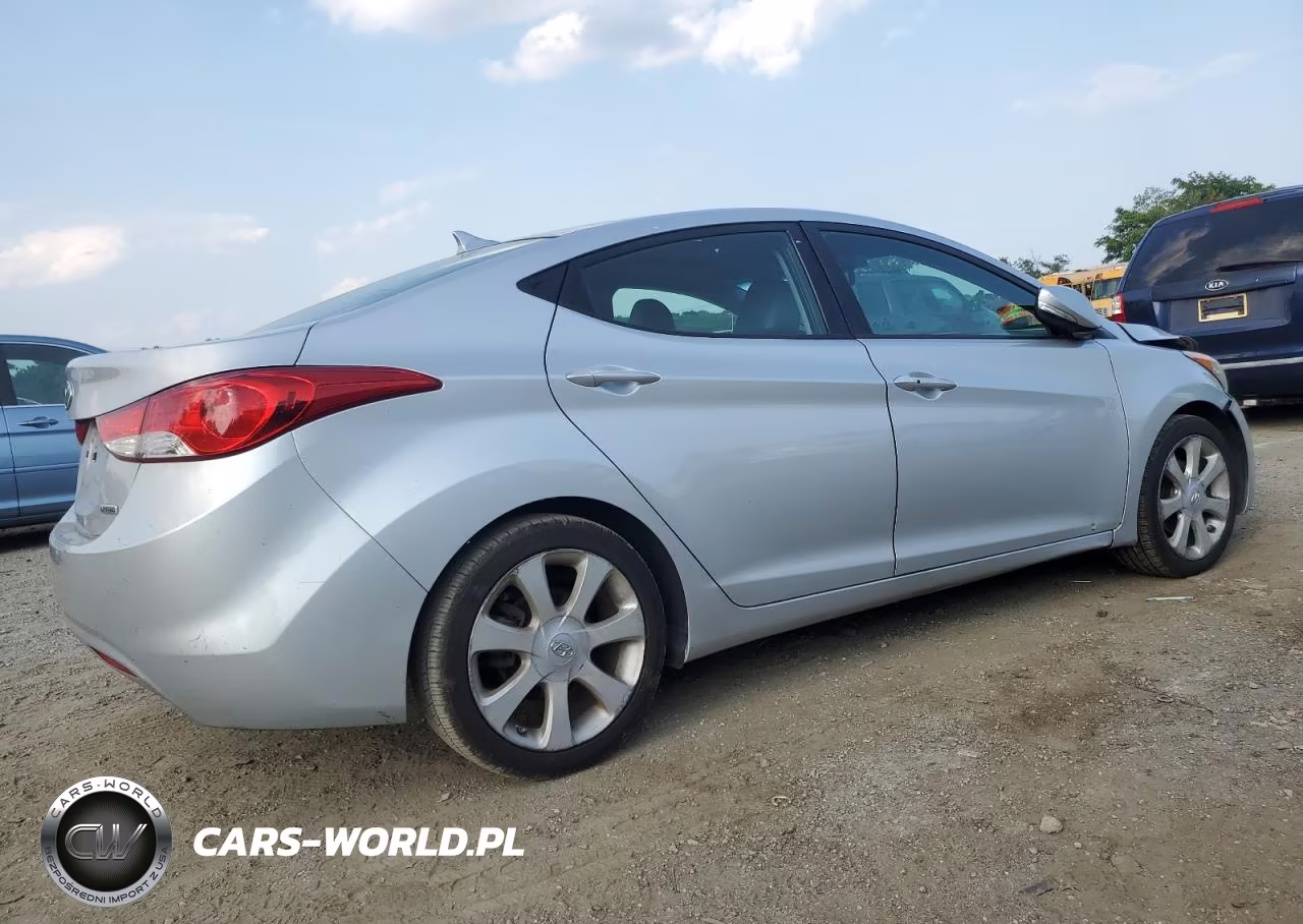 2013 Hyundai Elantra Gls VIN:5NPDH4AE0DH230173 - 3