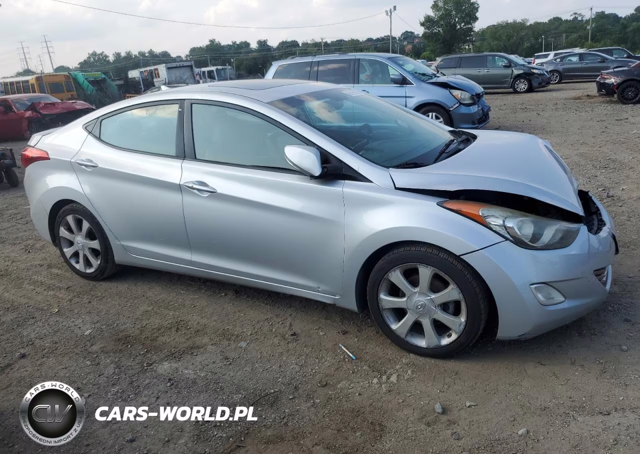 2013 Hyundai Elantra Gls VIN:5NPDH4AE0DH230173 - 4