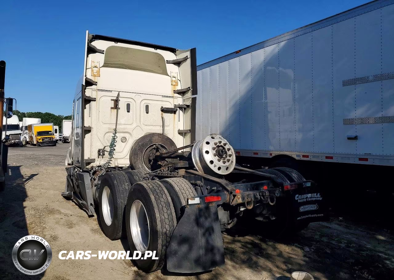 2019 Freightliner Cascadia 116 Semi Truck VIN:3AKJHPDV6KSKA4100 - 3