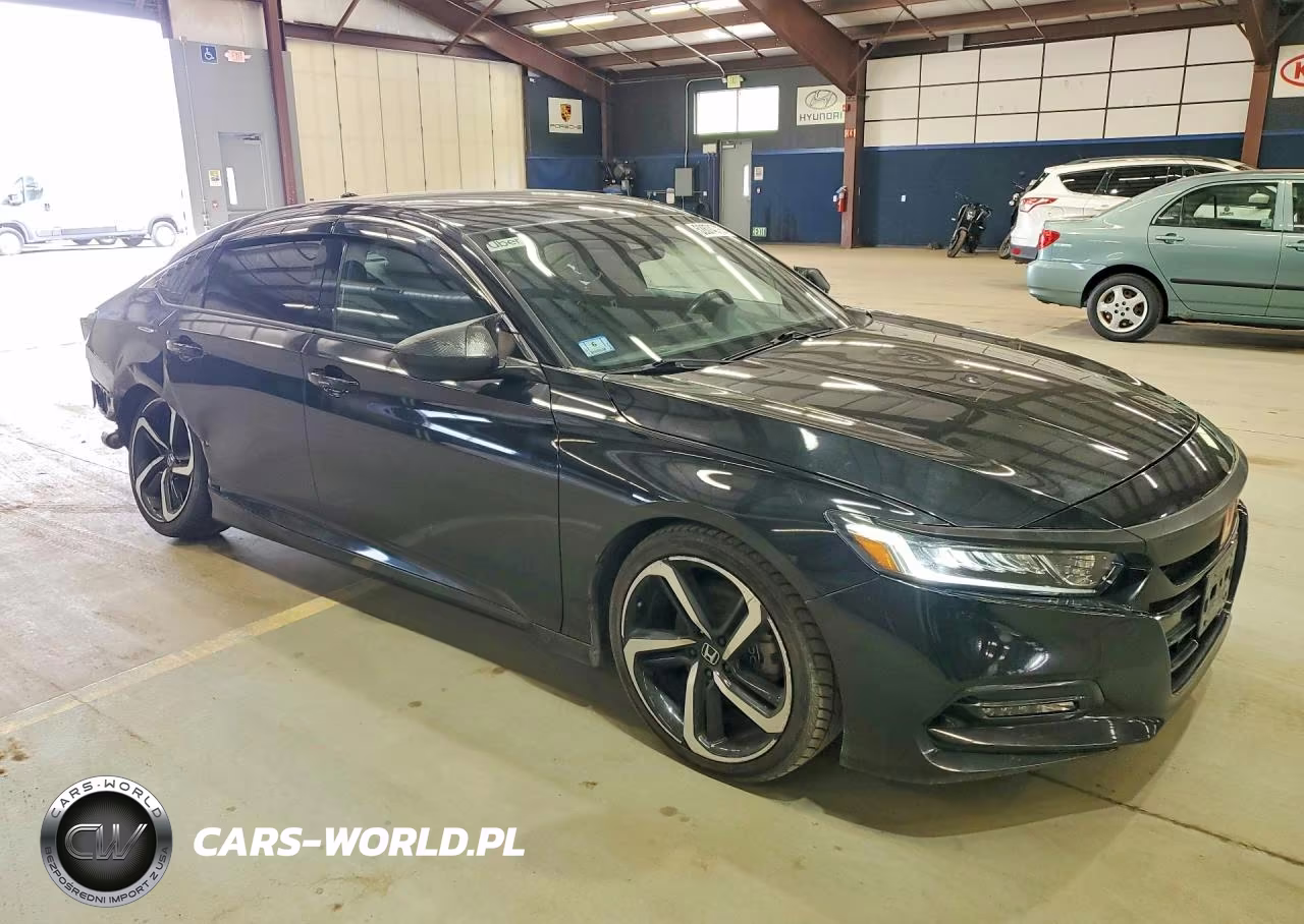 2018 Honda Accord Sport VIN:1HGCV1F30JA268808 - 4