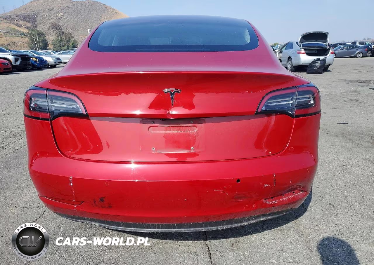 2018 Tesla Model 3 VIN:5YJ3E1EA6JF163728 - 6
