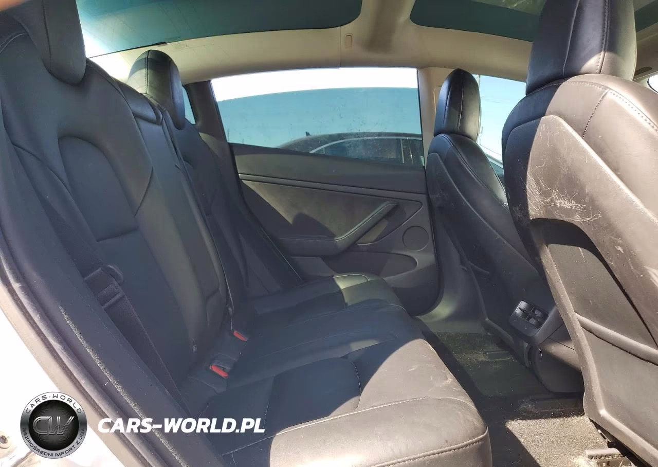 2021 Tesla Model 3 VIN:5YJ3E1EB9MF015487 - 10