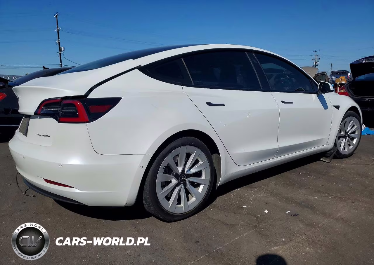 2021 Tesla Model 3 VIN:5YJ3E1EB9MF015487 - 3