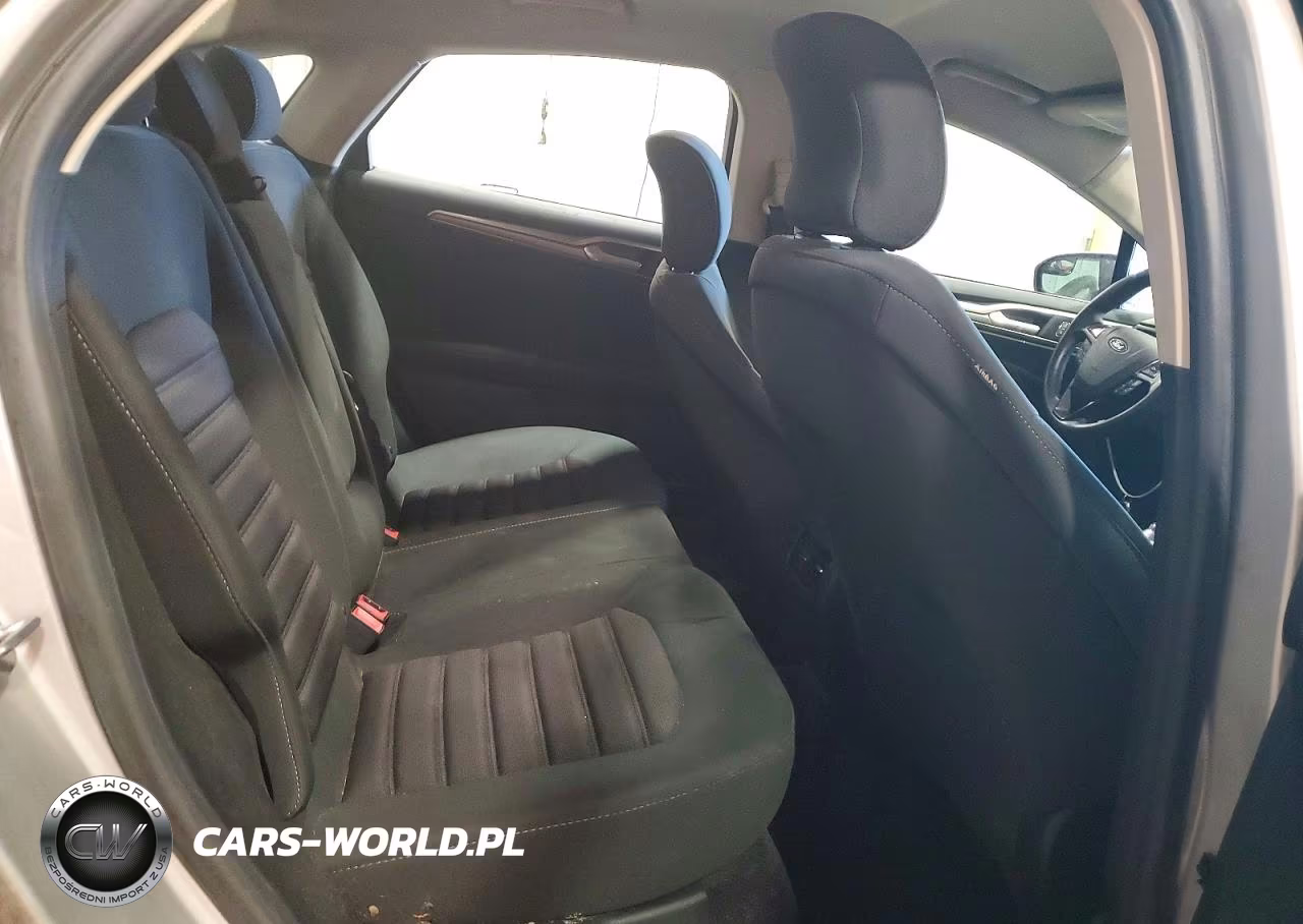 2017 Ford Fusion Se VIN:3FA6P0HD6HR184066 - 10