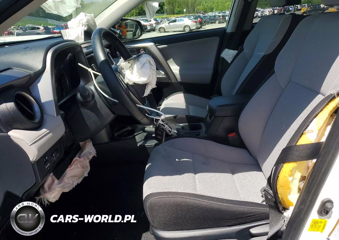 2018 Toyota Rav4 Xle VIN:JTMRFREV9JJ256051 - 7