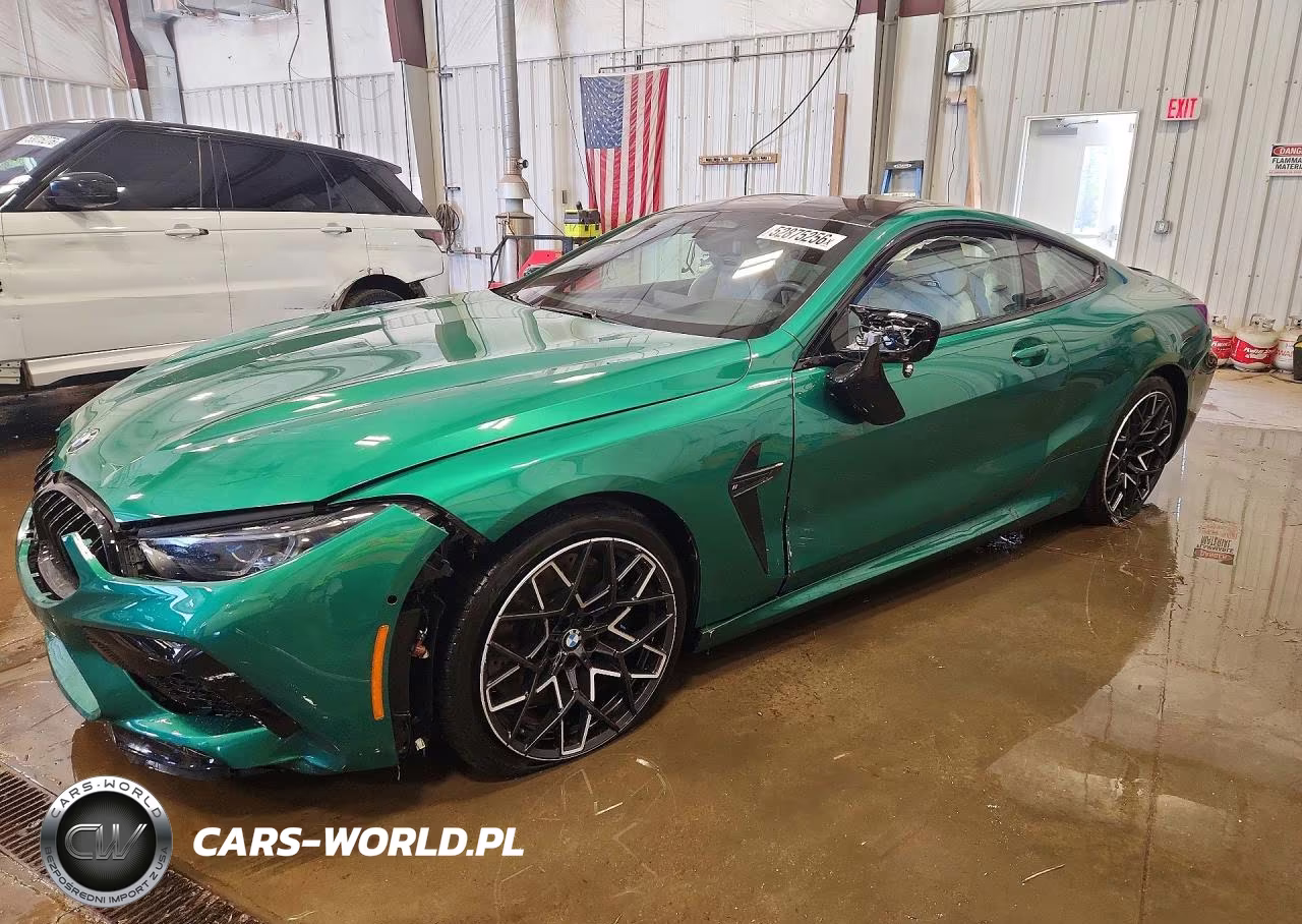 2024 BMW M8