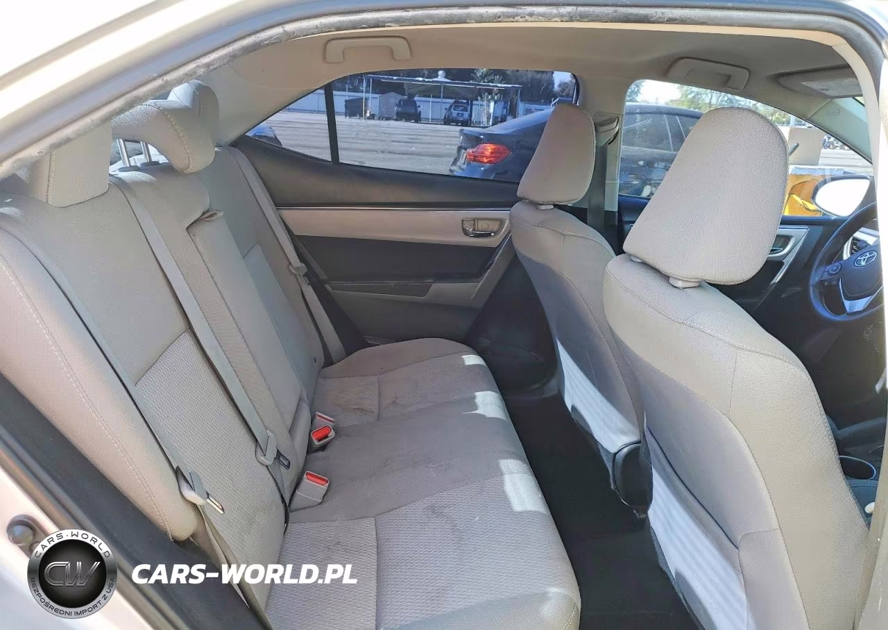 2015 Toyota Corolla Le Plus VIN:5YFBURHE8FP289354 - 10