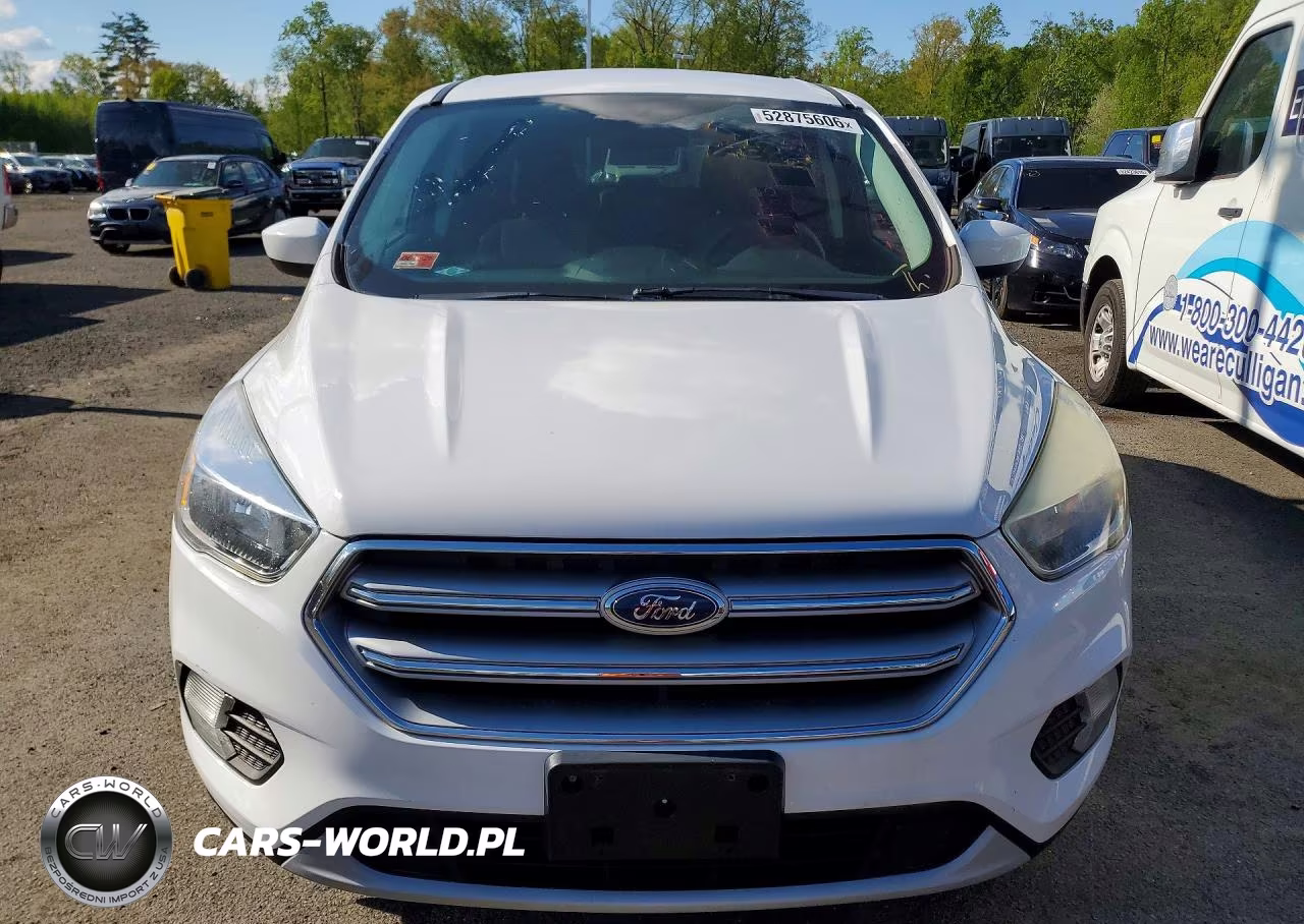 2017 Ford Escape Se VIN:1FMCU0GD8HUE37822 - 5