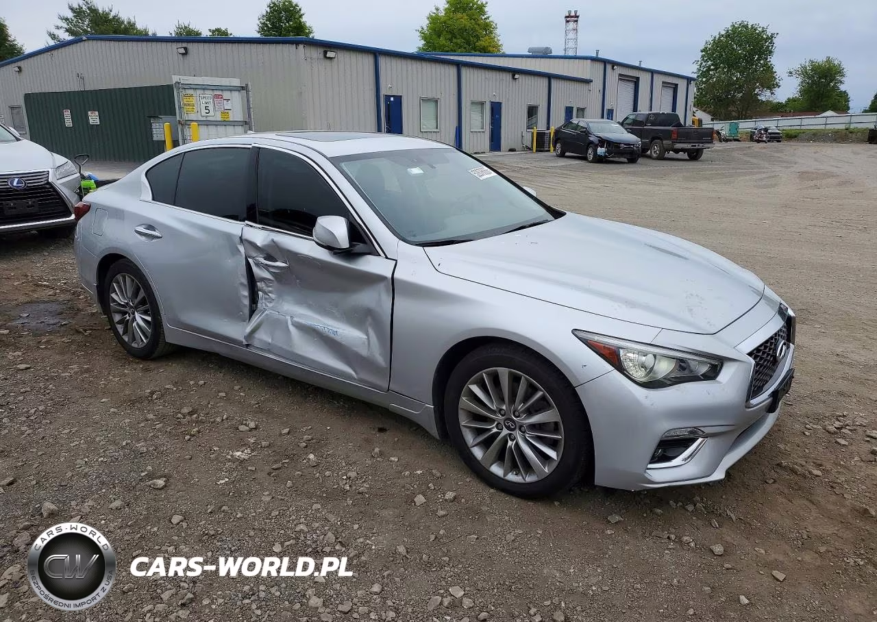 2018 Infiniti Q50 3.0T Luxe VIN:JN1EV7AR9JM433777 - 4