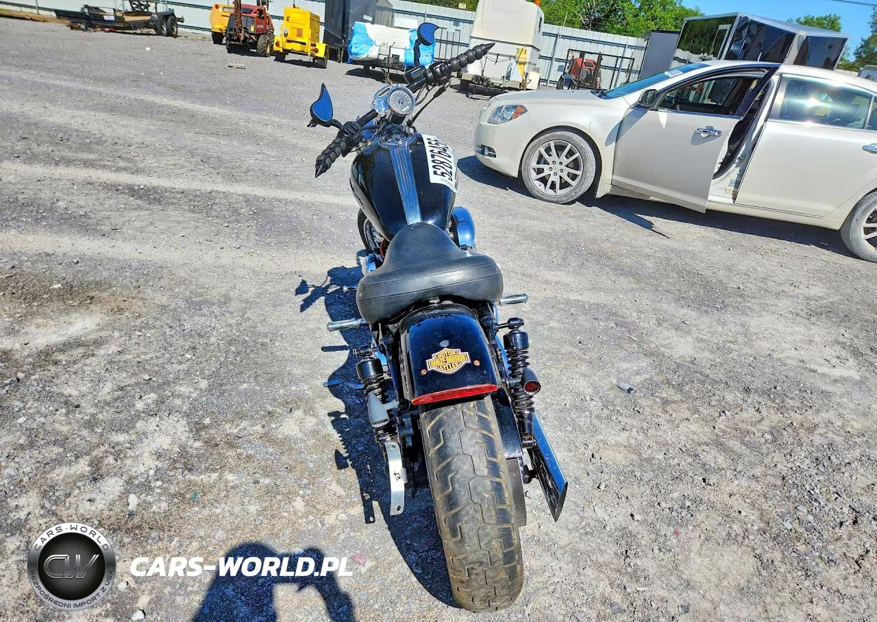 2005 Harley-Davidson Xl1200 C VIN:1HD1CGP155K442477 - 4