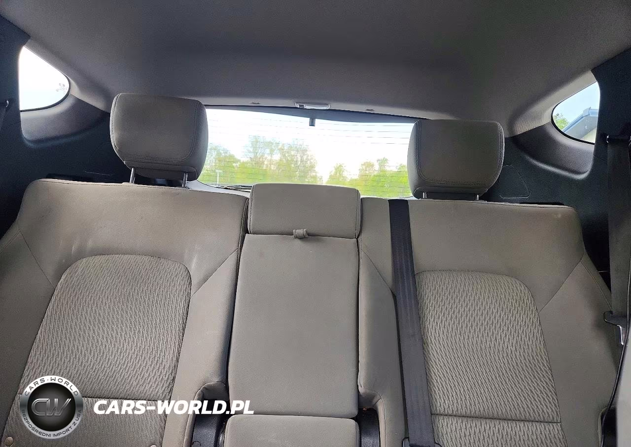 2016 Hyundai Santa Fe Sport 2.4L VIN:5XYZTDLB8GG330265 - 10