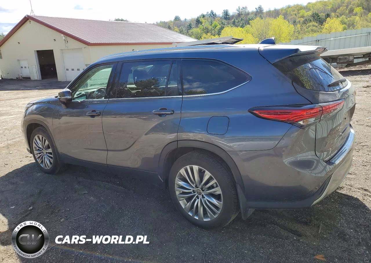 2023 Toyota Highlander Platinum VIN:5TDKDRBHXPS040601 - 2