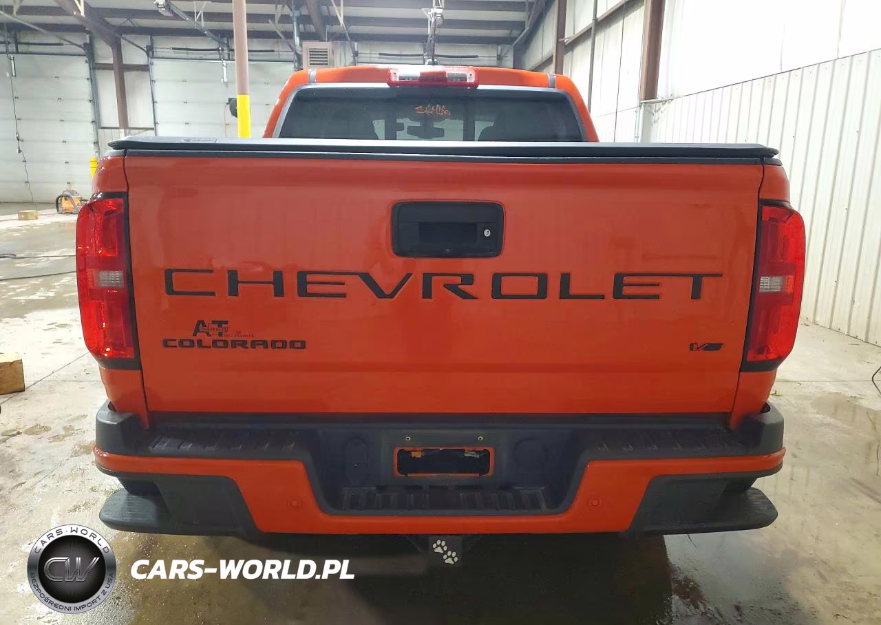 2022 Chevrolet Colorado Z71 VIN:1GCGTDENXN1106801 - 6