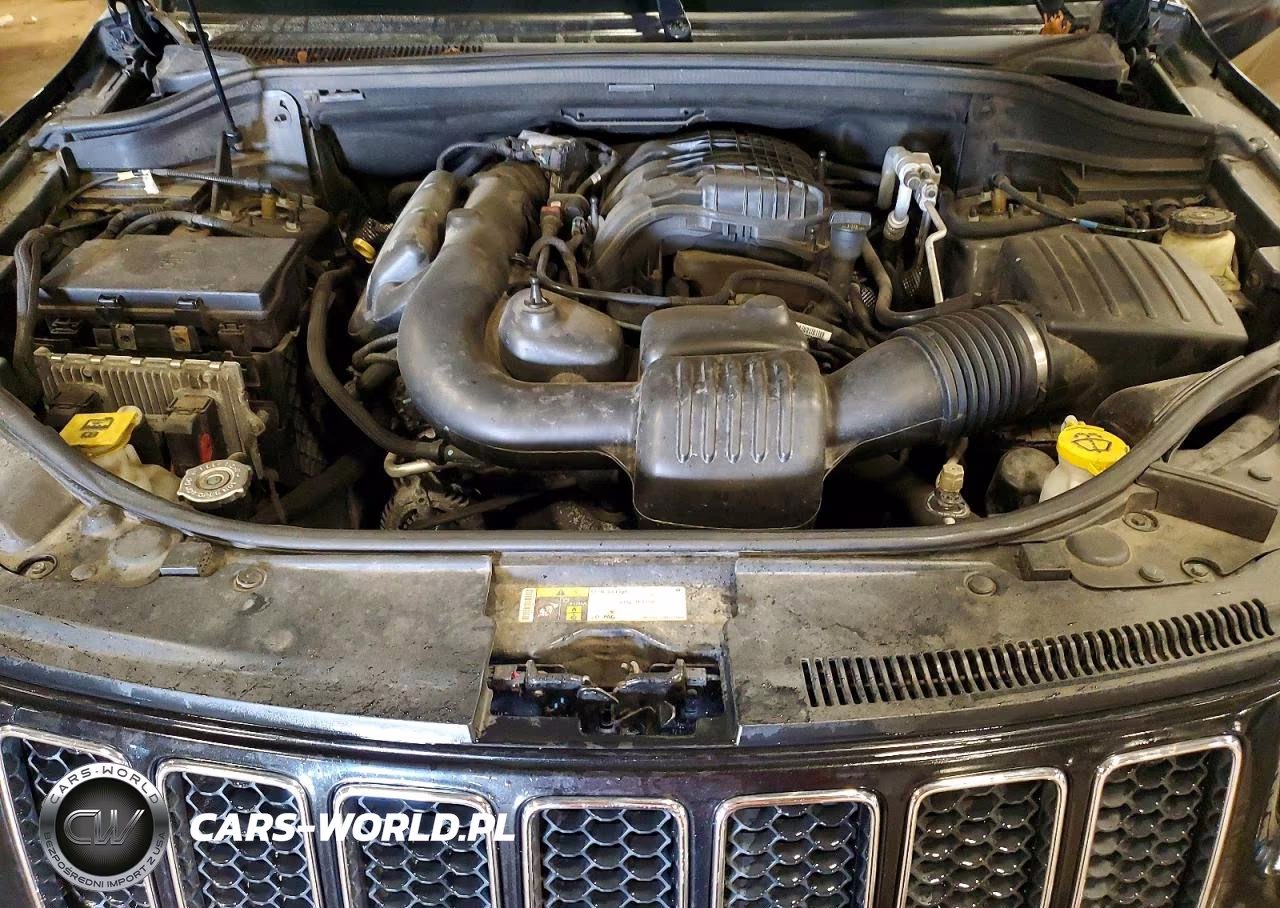 2015 Jeep Grand Cherokee Overland VIN:1C4RJFCG8FC677062 - 11