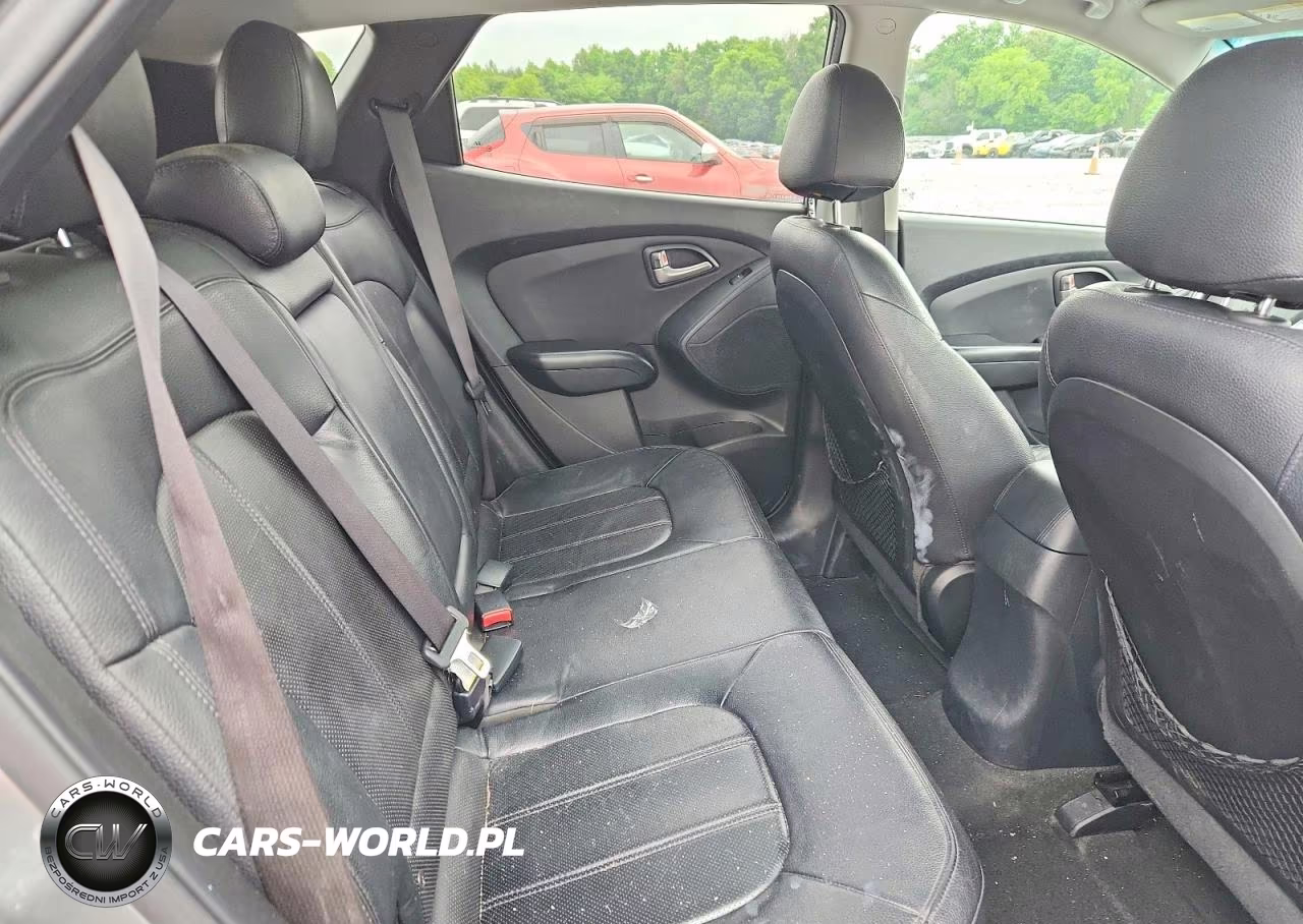 2012 Hyundai Tucson Limited VIN:KM8JU3ACXCU530875 - 10
