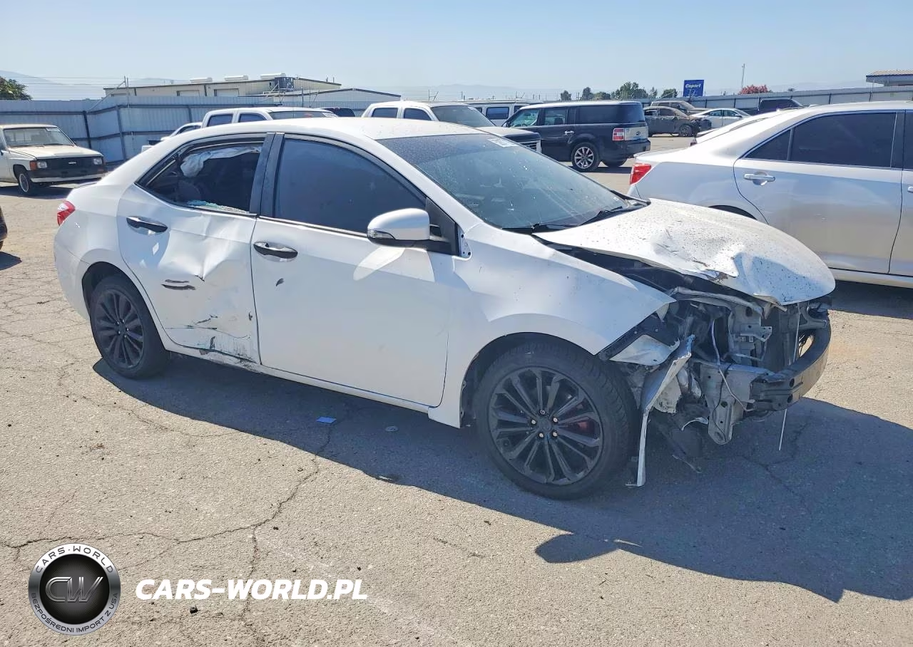 2015 Toyota Corolla S Plus VIN:5YFBURHE7FP247838 - 4
