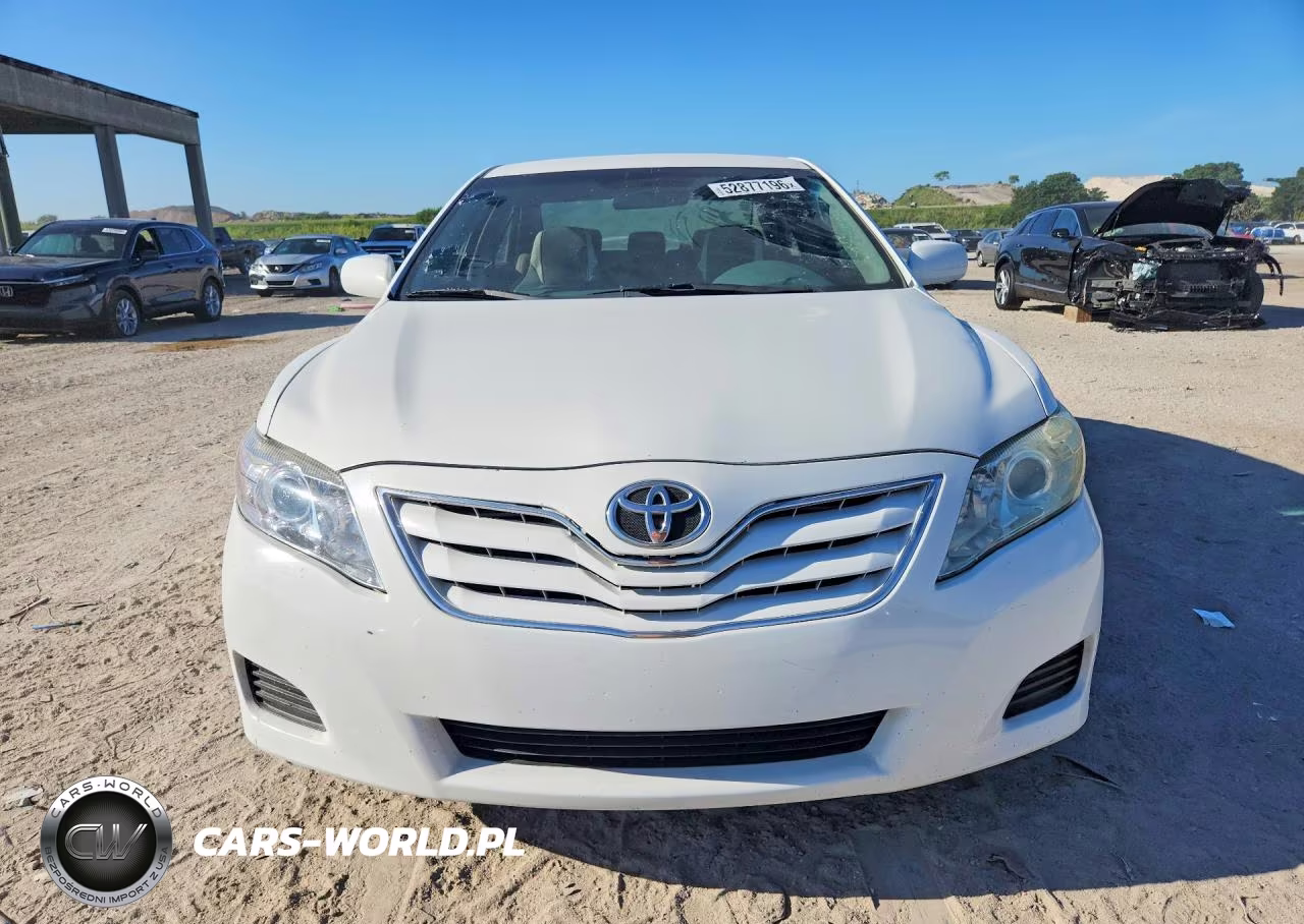2010 Toyota Camry Le VIN:4T1BF3EK8AU533223 - 5