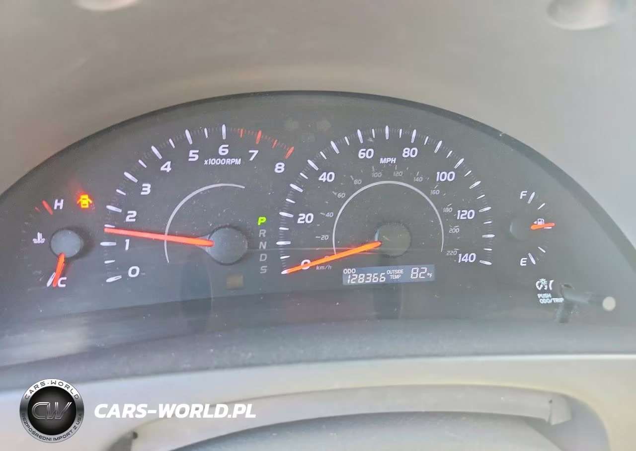 2010 Toyota Camry Le VIN:4T1BF3EK8AU533223 - 9